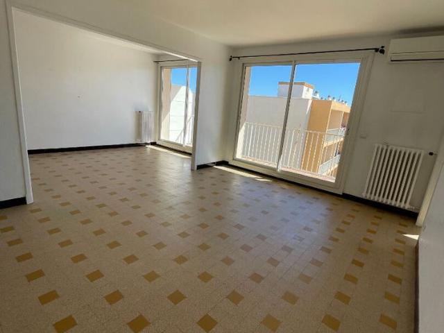 Location Appartement 4 pièces 79m²