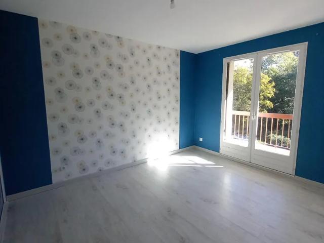 Location Appartement 4 pièces 79m²