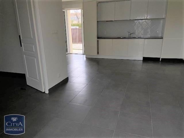 Location Appartement 4 pièces 79m² CHATEAU THIERRY 02400