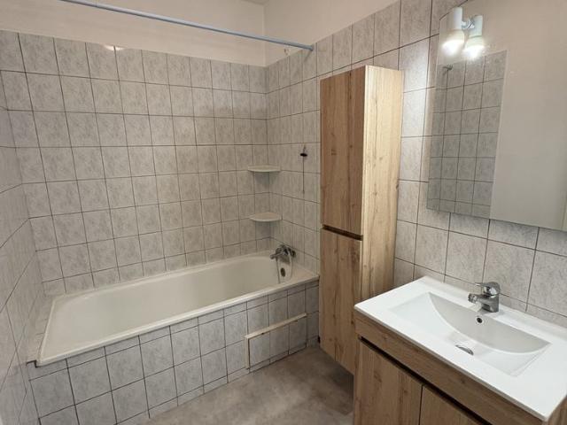 Location Appartement 4 pièces 79m² GERZAT 63360