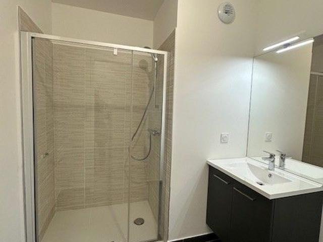 Location Appartement 4 pièces 79m² DAMMARIE LES LYS 77190