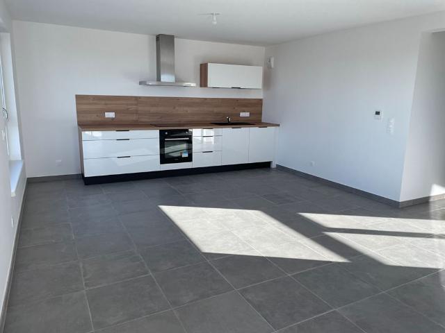 Location Appartement 4 pièces 79m² STRASBOURG 67000