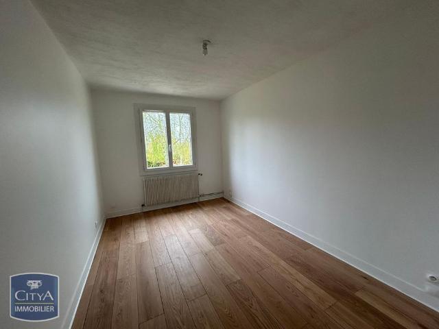 Location Appartement 4 pièces 79m² VILLERS SUR MER 14640