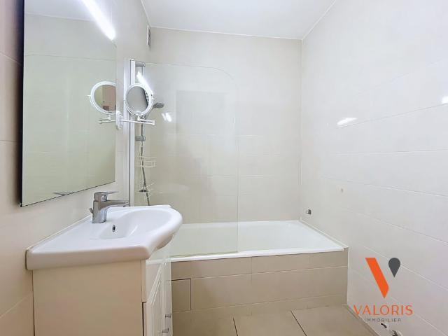 Location Appartement 4 pièces 83m² GRENOBLE 38000