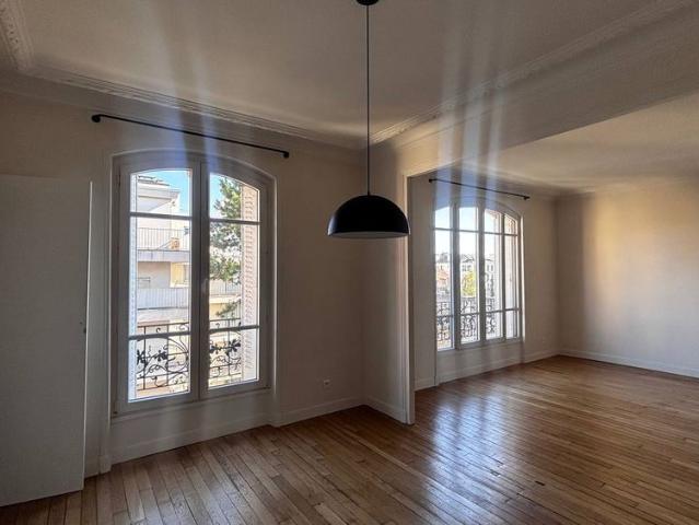 Location Appartement 4 pièces 83m² ENGHIEN LES BAINS 95880