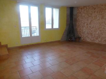 Location Appartement 4 pièces 83m² LABEGUDE 07200