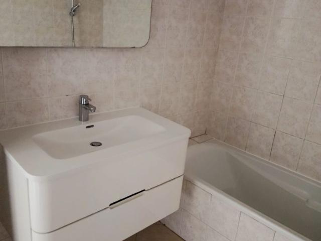 Location Appartement 4 pièces 83m² PEGOMAS 06580