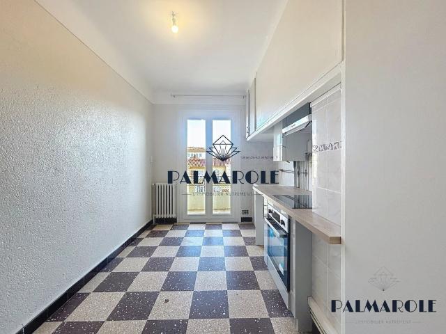 Location Appartement 4 pièces 83m² PERPIGNAN 66100