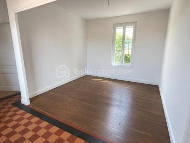 Location Appartement 4 pièces 80.16 m2 Lentilly