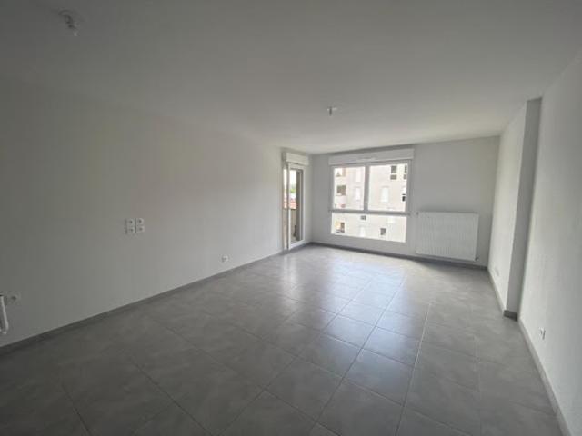 Location Appartement 4 pièces 80.1 m2 Villefontaine