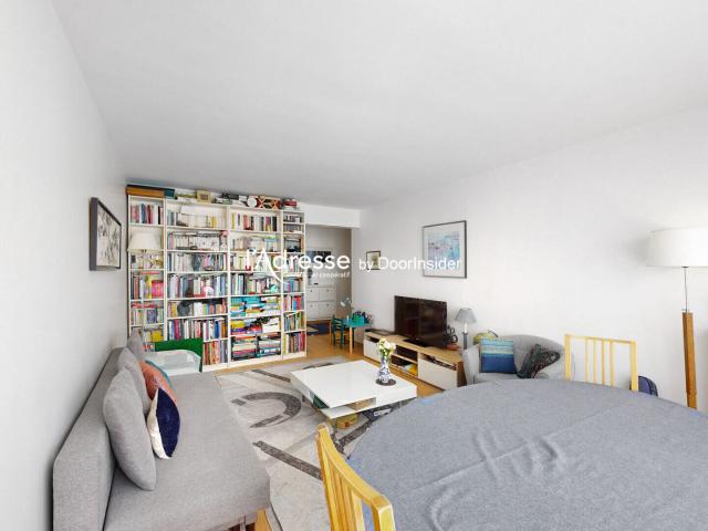 Appartement 4 pièces Paris 15 80.30m² 2724€ à louer