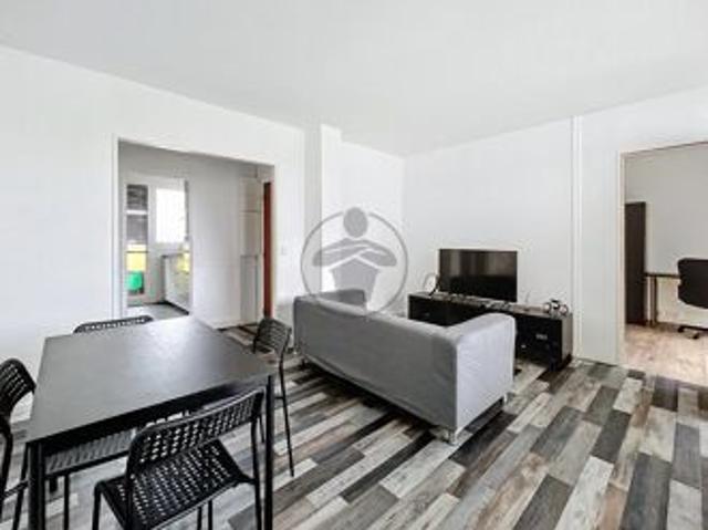 Location Appartement 4 pièces 80 m2 à Saint Quentin