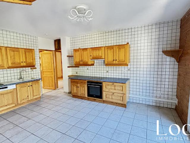 Location Appartement 4 pièces 80 m2 Briançon