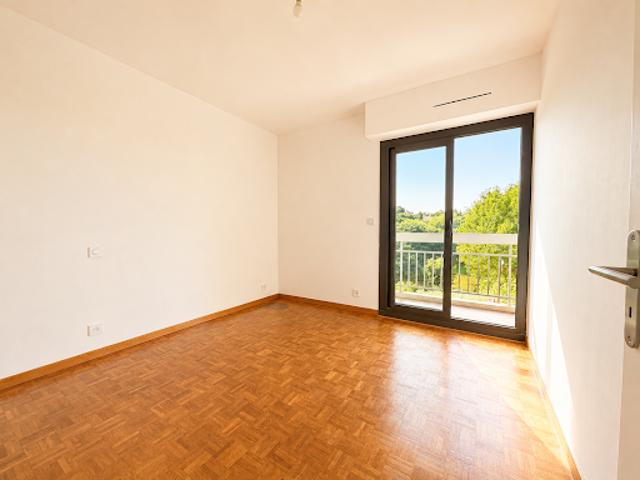 Location Appartement 4 pièces 80 m2 Marseille 12ème