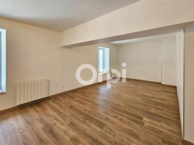 Location Appartement 4 pièces 80 m2 Moret Loing et Orvanne