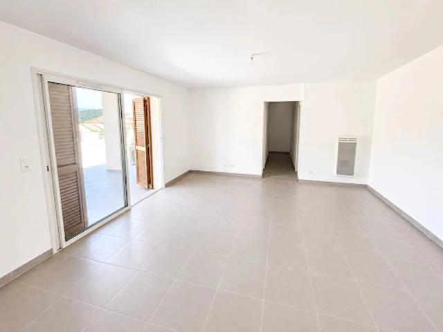 Location Appartement 4 pièces 80 m2 Oletta