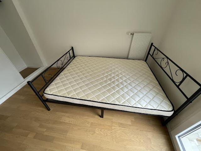 Location Appartement 4 pièces 80 m2 Pantin