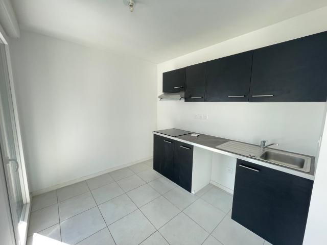 Location appartement 4 pièces 80 m² à Toulouse 31400