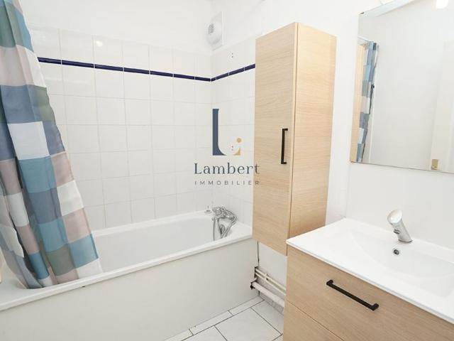 Location Appartement 4 pièces 80m²