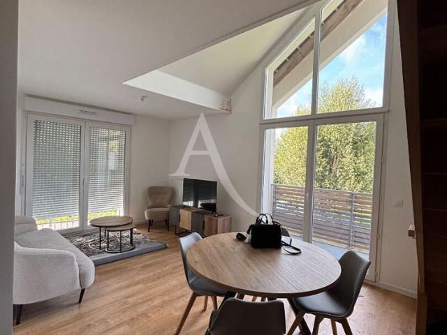 Location Appartement 4 pièces 80m²