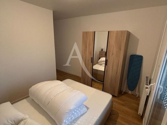 Location Appartement 4 pièces 80m²