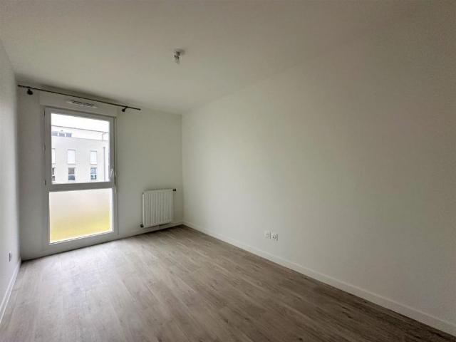 Location Appartement 4 pièces 80m² LUISANT 28600