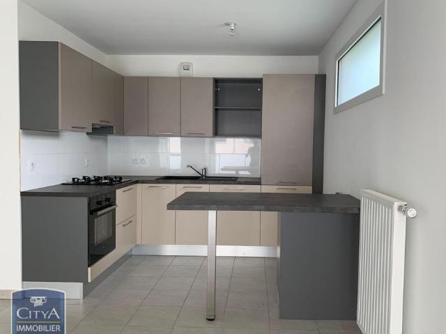 Location Appartement 4 pièces 80m² VILLEFRANCHE SUR SAONE 69400