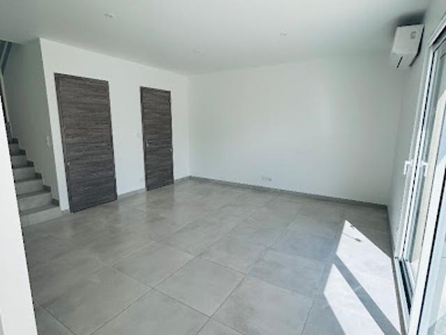 Location Appartement 4 pièces 81.7 m2 Pont Evêque