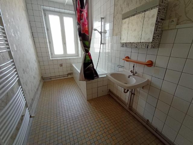 Location Appartement 4 pièces 81m²