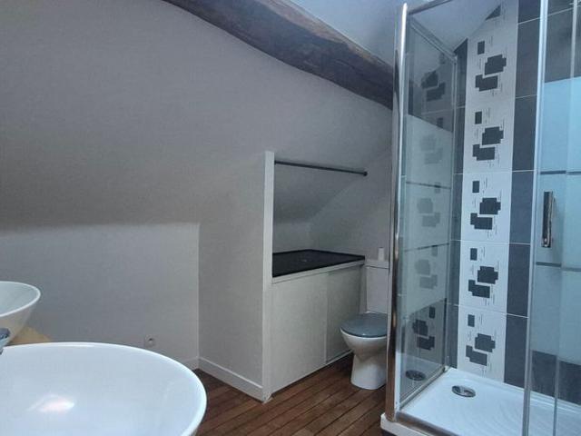 Location Appartement 4 pièces 81m²