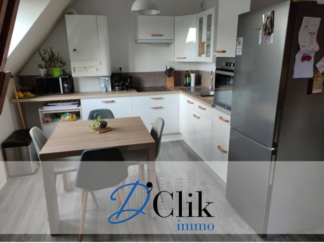 Location Appartement 4 pièces 81m² CHANGE 53810