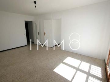 Location Appartement 4 pièces 81m² MARSEILLE 8ème