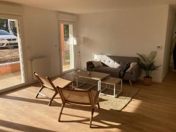 Location Appartement 4 pièces 81m² ST BENOIT 86280