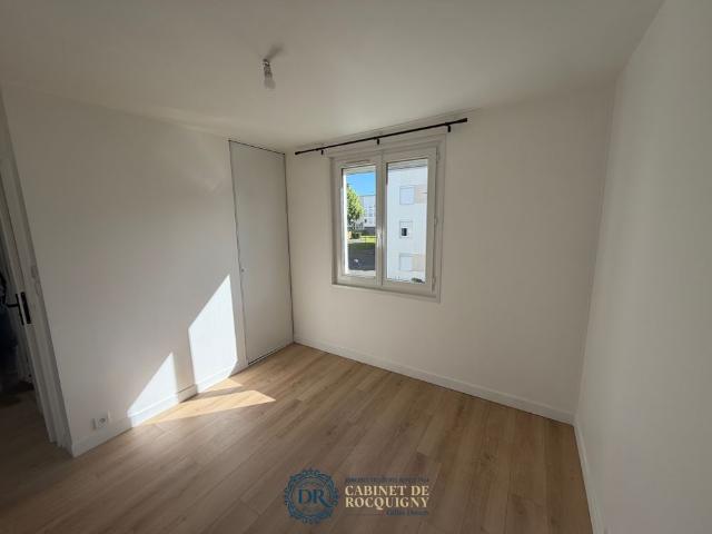 Location Appartement 4 pièces 81m² ST JEAN DE BRAYE 45800