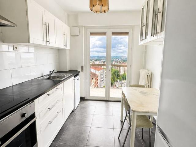 Location Appartement 4 pièces 81m² TOULOUSE 31000