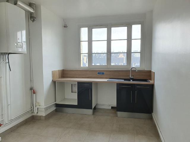 Location appartement 4 pièces, 82.55m², Caen