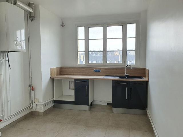 Location appartement 4 pièces, 82.55m², Caen