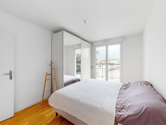 Location appartement 4 pièces, 82.15m², Le Plessis Robinson