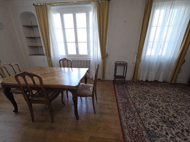 Location Appartement 4 pièces 82 m2 Cherveix Cubas