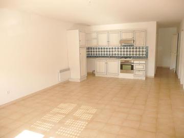 Location Appartement 4 pièces 82 m2 Mallemort