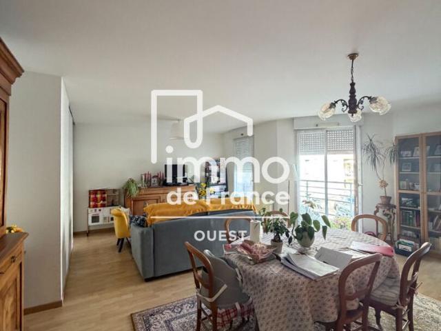 Location Appartement 4 pièces 82m²