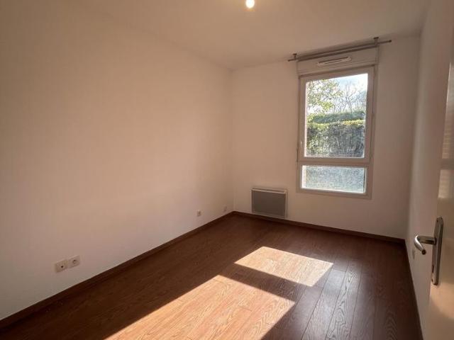 Location Appartement 4 pièces 82m² CUGNAUX 31270