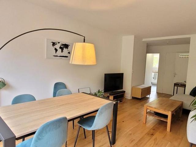 Location Appartement 4 pièces 82m² ISSY LES MOULINEAUX 92130