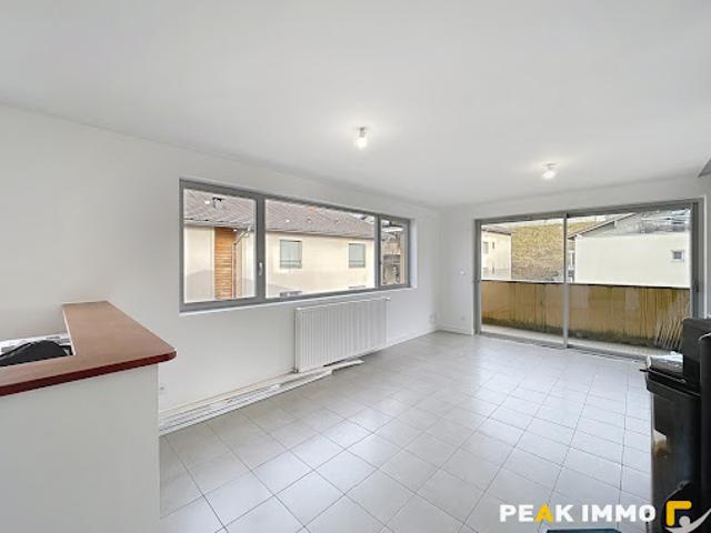 Location Appartement 4 pièces 87.55 m2 Bonne