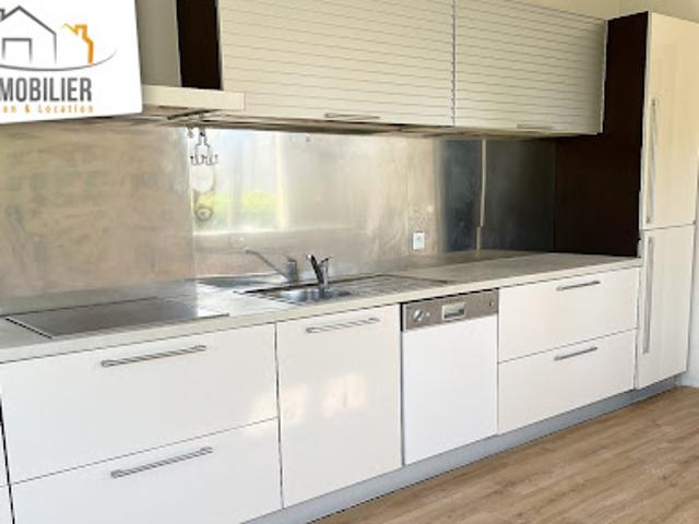 Location Appartement 4 pièces 87.26 m2 Chevry