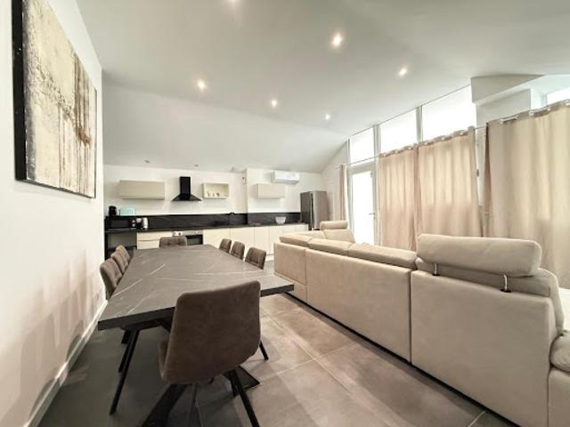 Location Appartement 4 pièces 87 m2 Saint Etienne