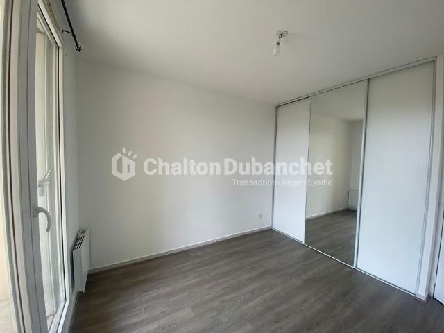 Location Appartement 4 pièces 87m²