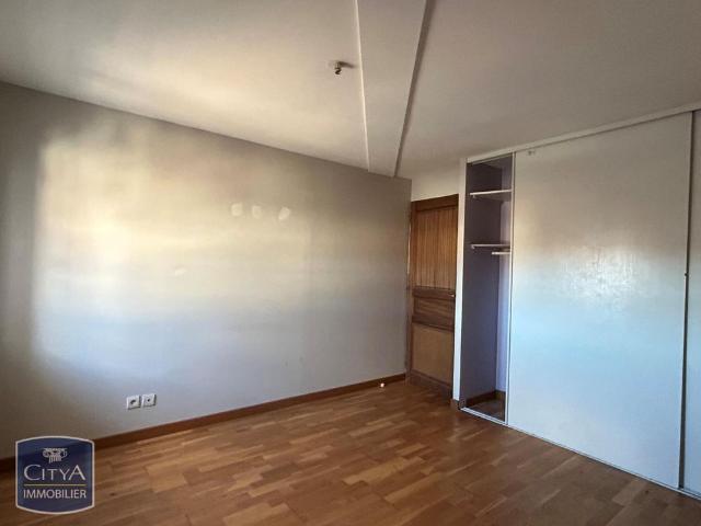 Location Appartement 4 pièces 88m² BEZIERS 34500