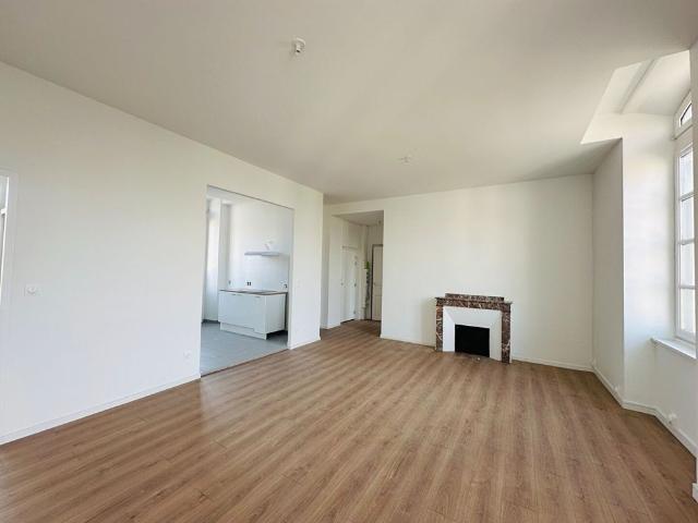 Location appartement 4 pièces, 84.95m², Bram