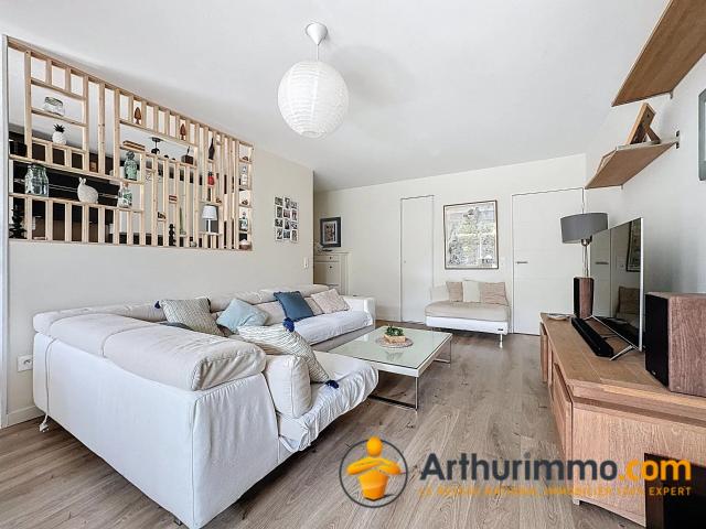 Location Appartement 4 pièces 84 m2 à Nanterre